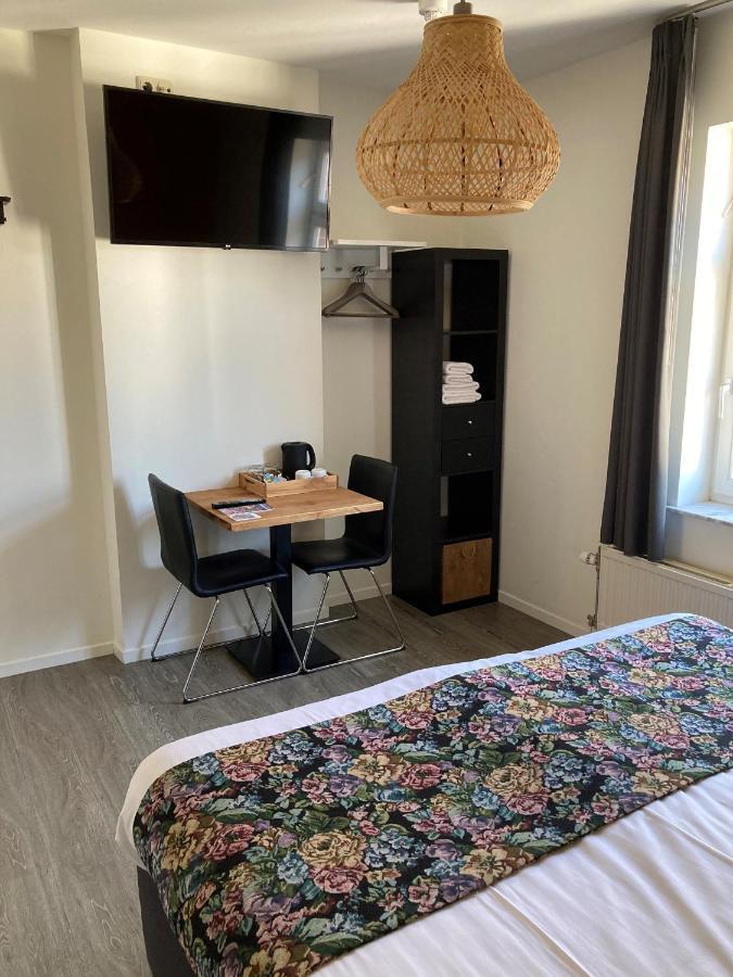 B&B De Hofnar Roermond Esterno foto